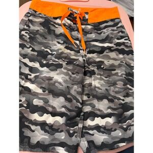 Under Armour HeatGear Storm Camo Board Shorts Mens 28 Grey Orange Swim Trunks